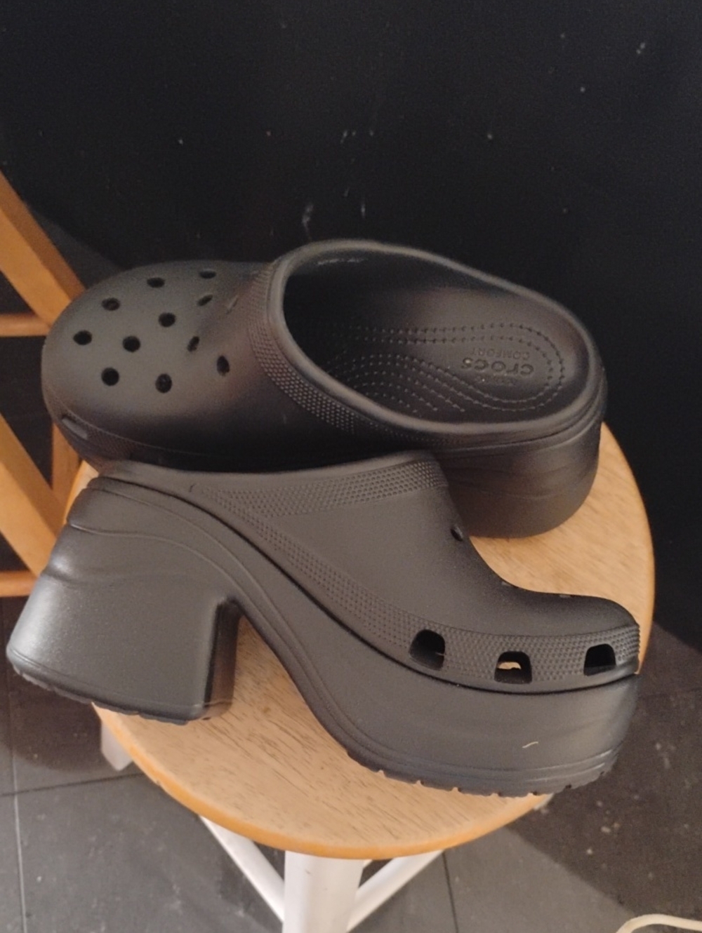 NWOT Crocs Siren Platform